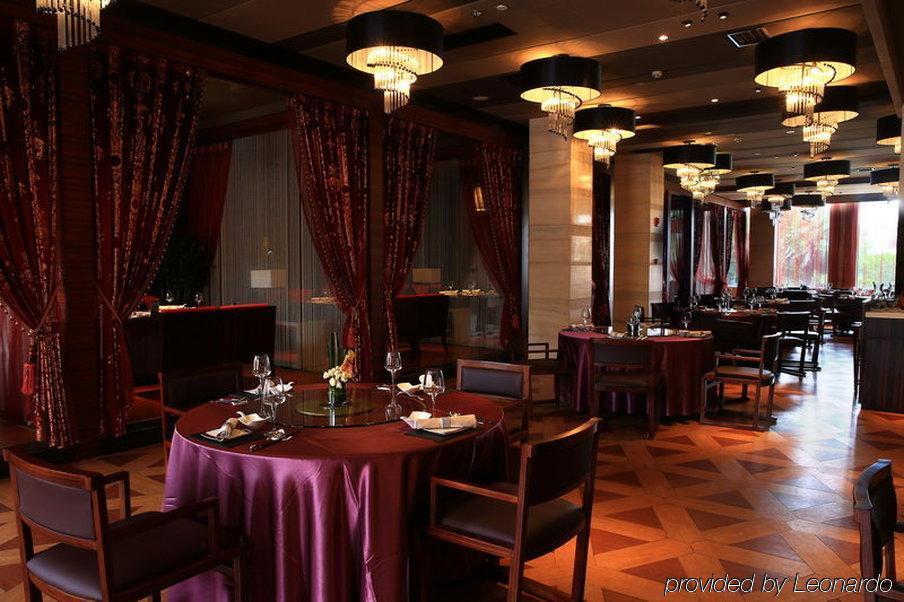 Fondney Hotel Shanghai Necc Hongqiao Airport T2 Exterior photo