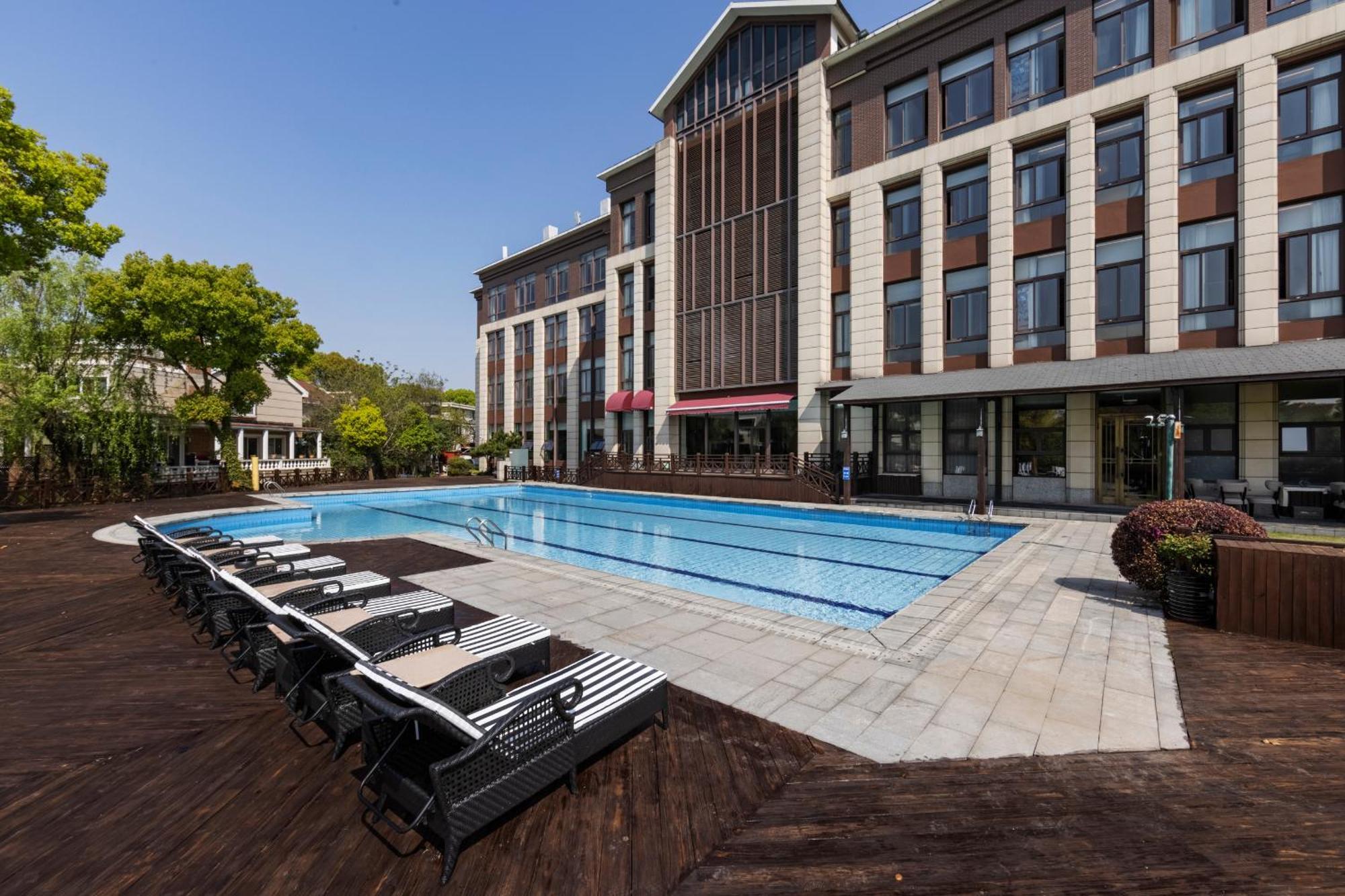 Fondney Hotel Shanghai Necc Hongqiao Airport T2 Exterior photo